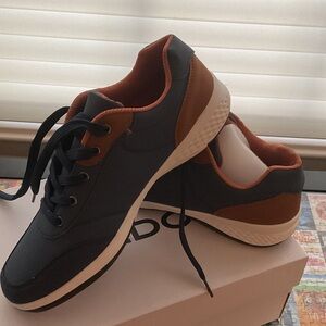 Fashion Brand Company Blue and Brown Sneakers
